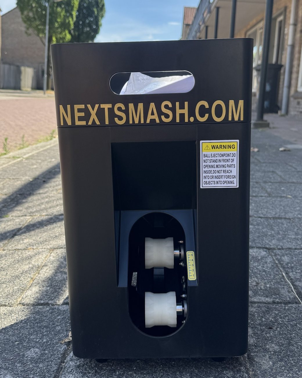 Foto van de Basic van NextSmash, voorkant